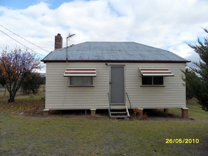 25 Connor Street, Stanthorpe QLD 4380