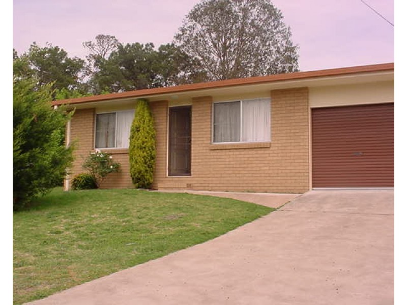 3/2/3/2A White Street, Stanthorpe QLD 4380