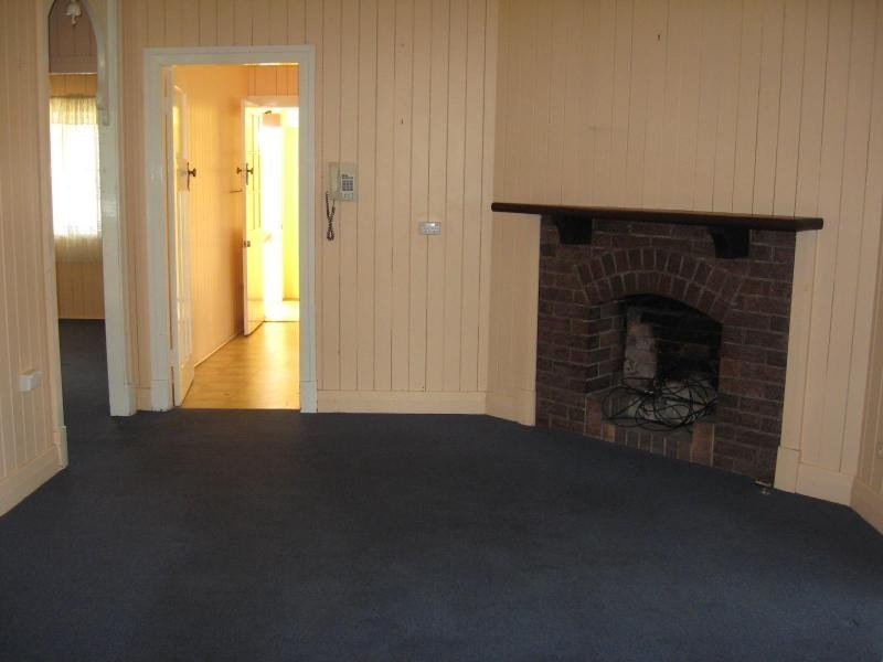 10 Lane Street, Stanthorpe QLD 4380
