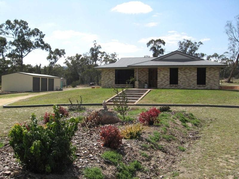 95 Whiskey Gully Road, Stanthorpe QLD 4380