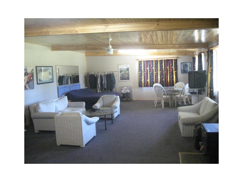 57 Schumann Lane, Thulimbah, Stanthorpe QLD 4380