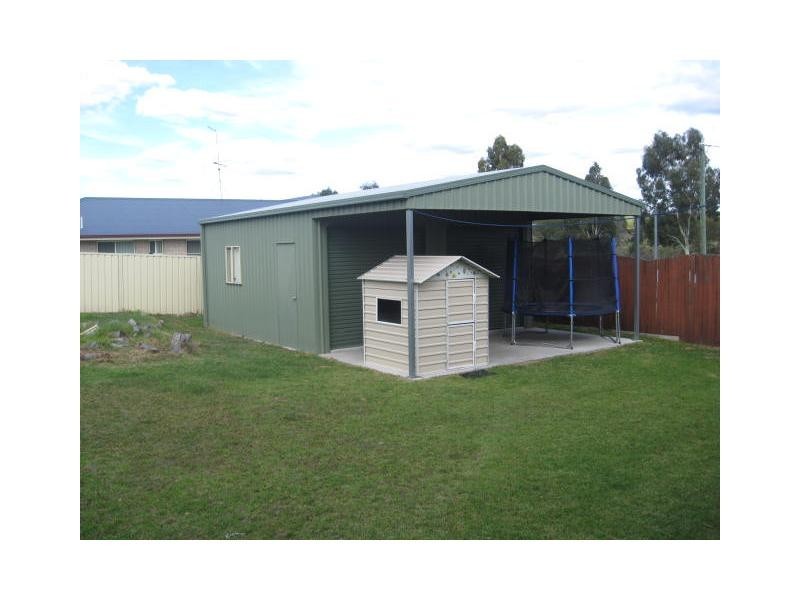27 Granite Street, Stanthorpe QLD 4380