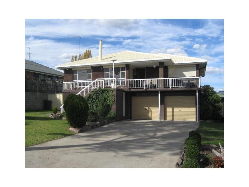 27 Granite Street, Stanthorpe QLD 4380