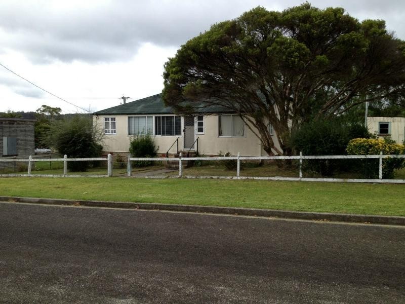 18 Ruby Street, Stanthorpe QLD 4380