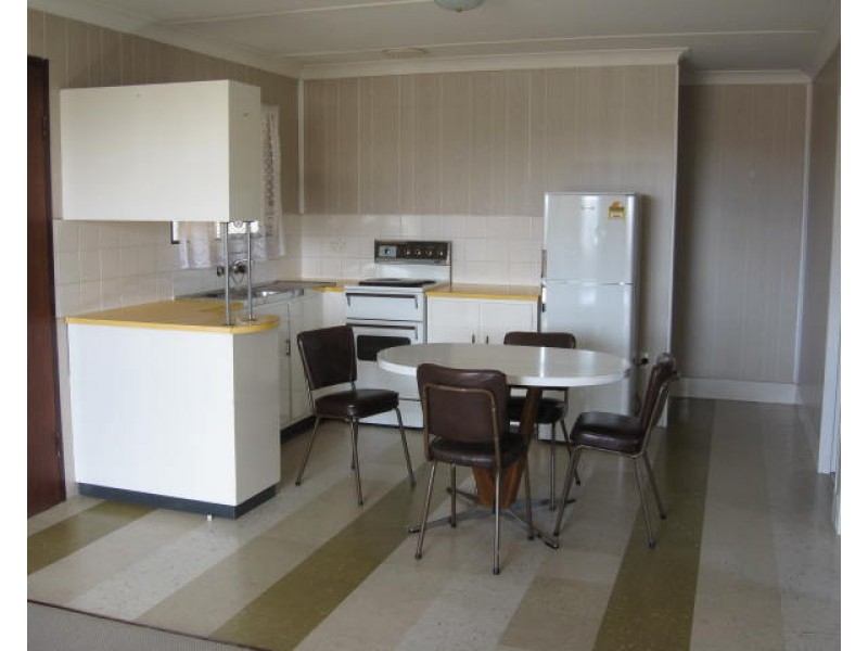 4/9 Hilton Street, Stanthorpe QLD 4380