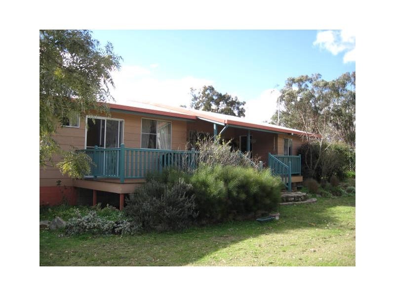 162 Magnoli Lane, Greenlands, Stanthorpe QLD 4380