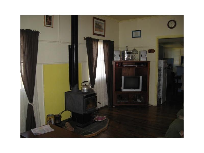 32 Symes Street, Stanthorpe, Stanthorpe QLD 4380