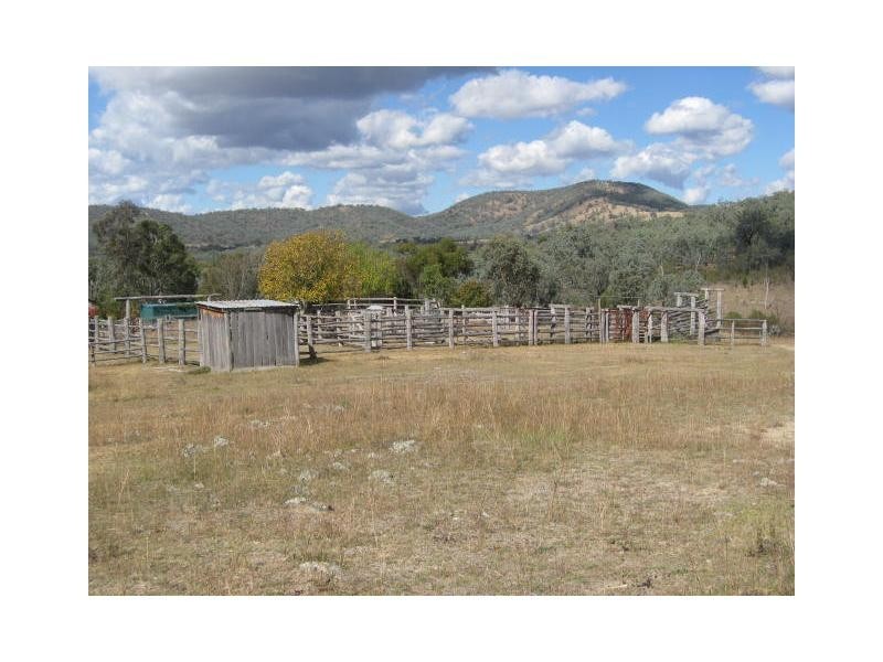 1110 Bents Road, Ballandean, Stanthorpe QLD 4380