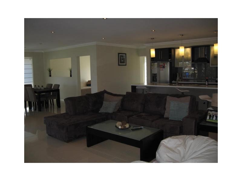 9 Logan Street, Stanthorpe QLD 4380