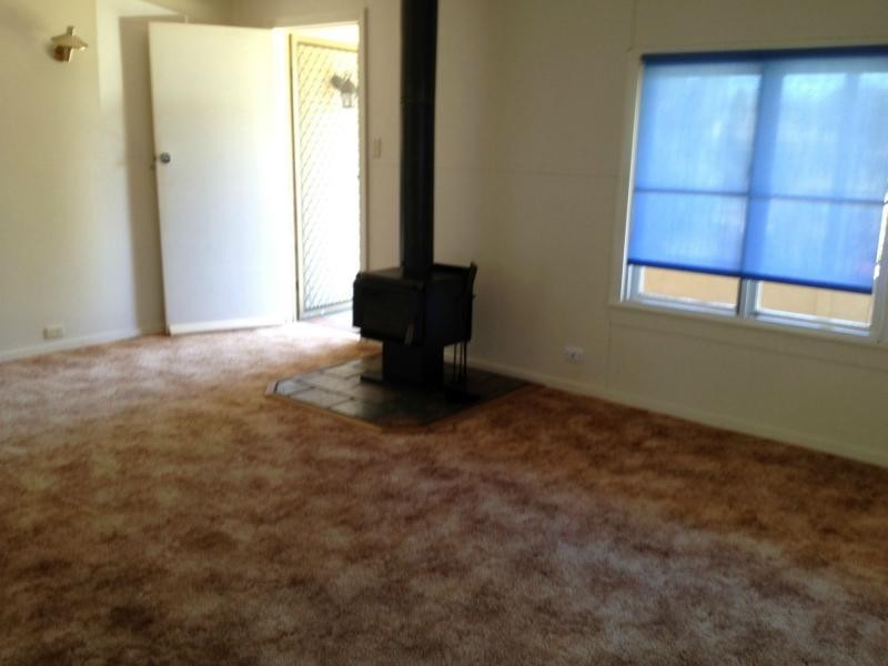 3 Sheahan Street, Stanthorpe QLD 4380