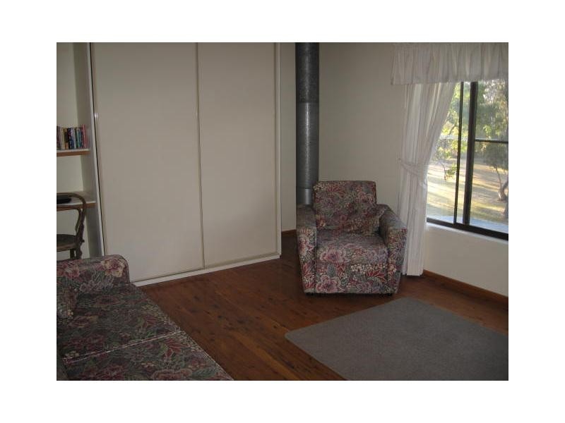 24 Lees Mountain Road, Stanthorpe, Stanthorpe QLD 4380