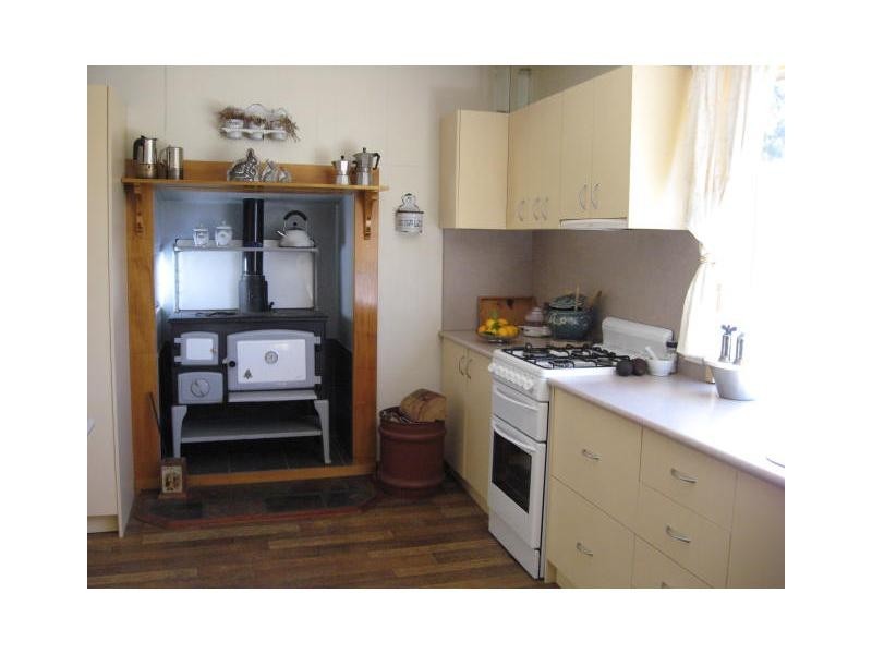 1257 Amiens Road, Amiens, Stanthorpe QLD 4380