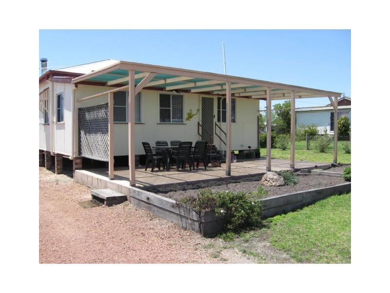 12 Hillcrest Street, Stanthorpe QLD 4380