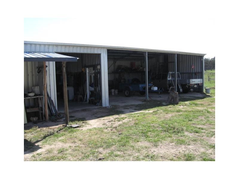 182 Jimmy Mann Road, Broadwater, Stanthorpe QLD 4380