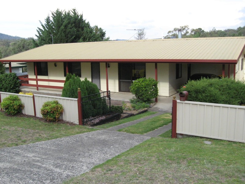 11 Ryan Street, Stanthorpe, Stanthorpe QLD 4380