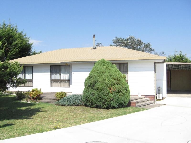 15 Ellevsen Street, Stanthorpe QLD 4380