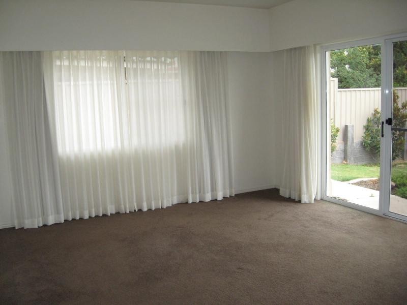 24 Thompson Street, Stanthorpe, Stanthorpe QLD 4380