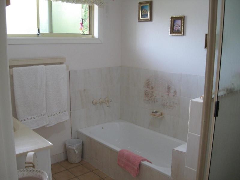 11 Pioneers Parade, Stanthorpe, Stanthorpe QLD 4380