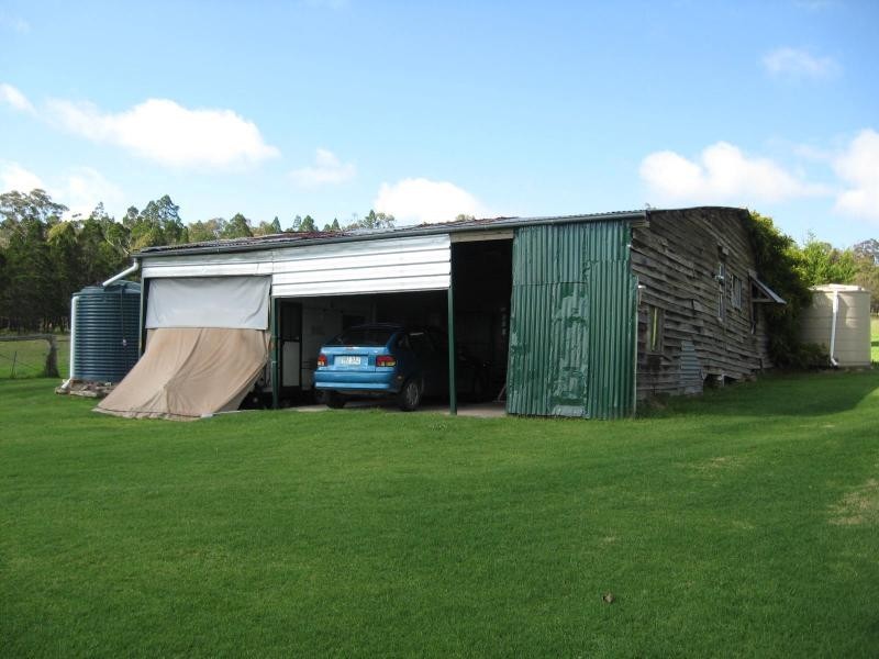 335 Church Road, The Summit, Stanthorpe QLD 4380