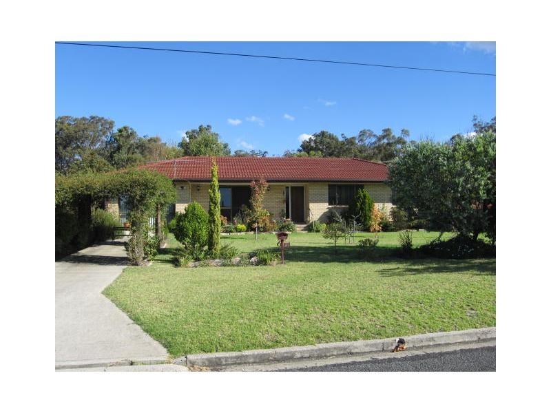 27 Thompson Street, Stanthorpe, Stanthorpe QLD 4380