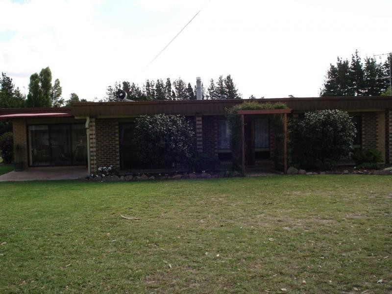 9 Newlands Road, Cottonvale, Stanthorpe QLD 4380