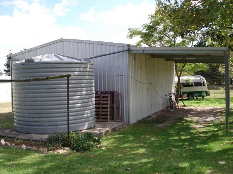 9 Newlands Road, Cottonvale, Stanthorpe QLD 4380