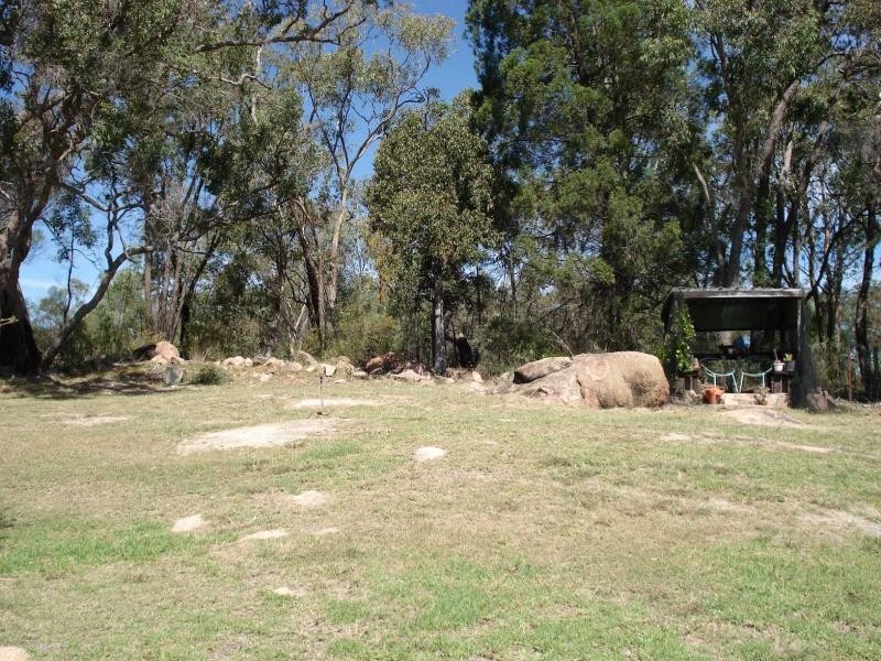 2389 Eukey Road, Ballandean, Stanthorpe QLD 4380