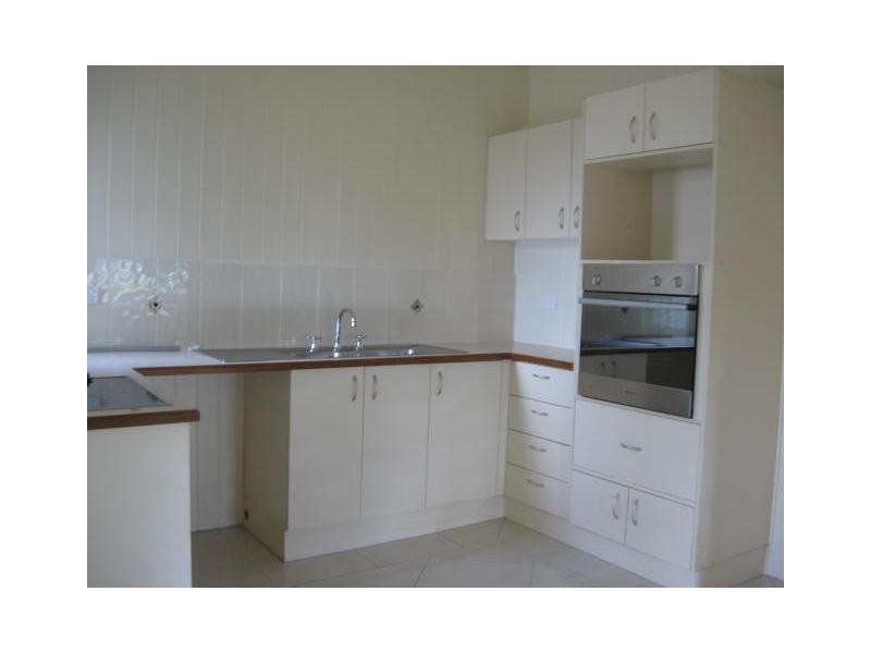 Unit 1/12 Harris Street, Stanthorpe QLD 4380