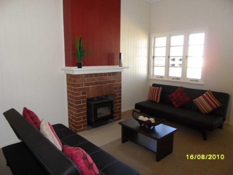 Unit 1/12 Harris Street, Stanthorpe QLD 4380
