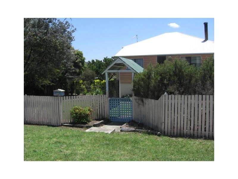 22 Harris Street, Stanthorpe, Stanthorpe QLD 4380