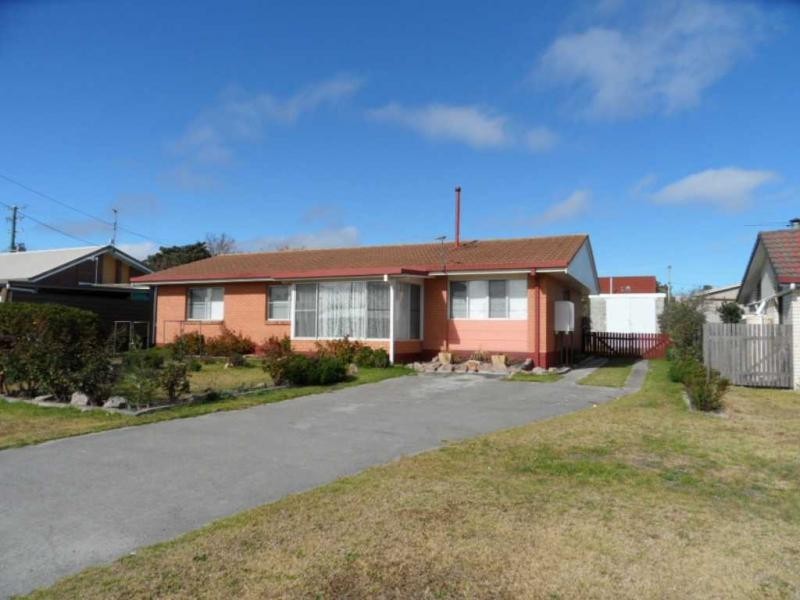 3 Mackenzie Street, Stanthorpe, Stanthorpe QLD 4380