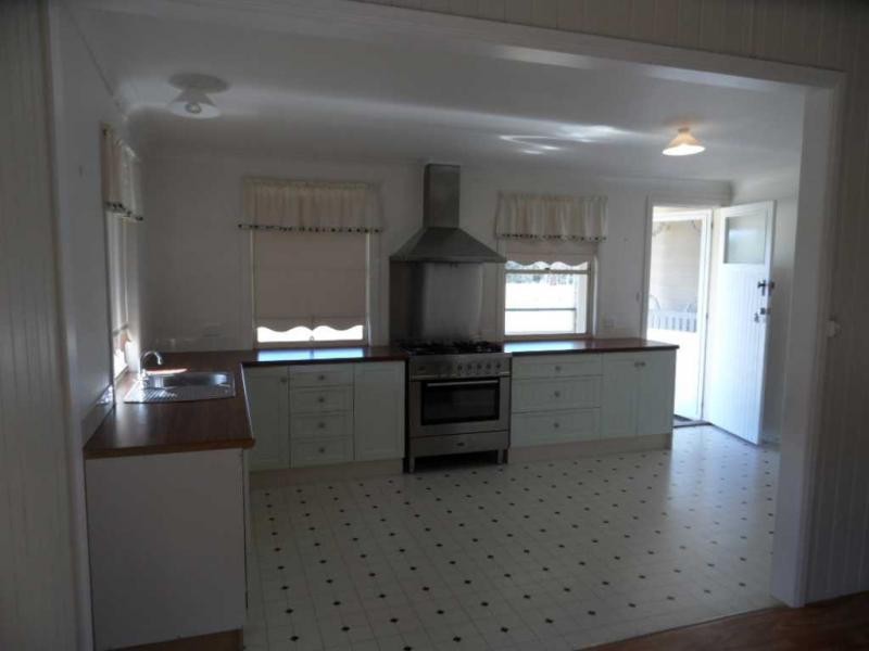 386 Old Warwick Road, The Summit, Stanthorpe QLD 4380