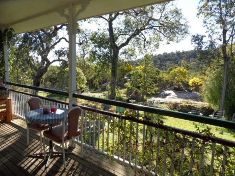 427 Limberlost Road, Glen Aplin, Stanthorpe QLD 4380