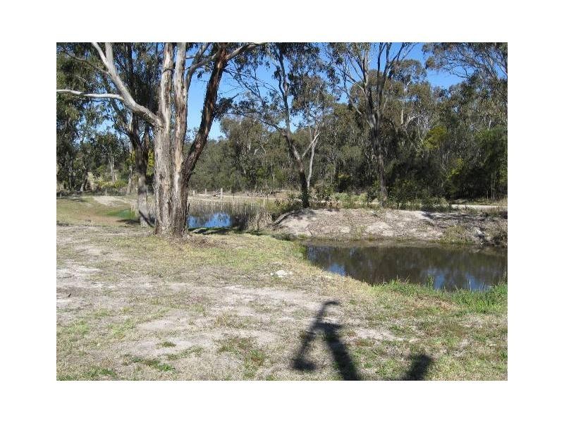 215 Butler Road, Amiens QLD 4352