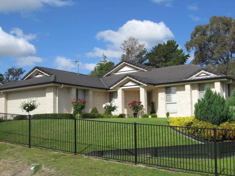 15 Anzac Street, Stanthorpe QLD 4380