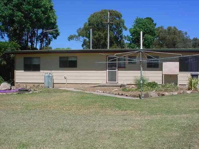 8 Roessler Avenue, Applethorpe, Stanthorpe QLD 4380