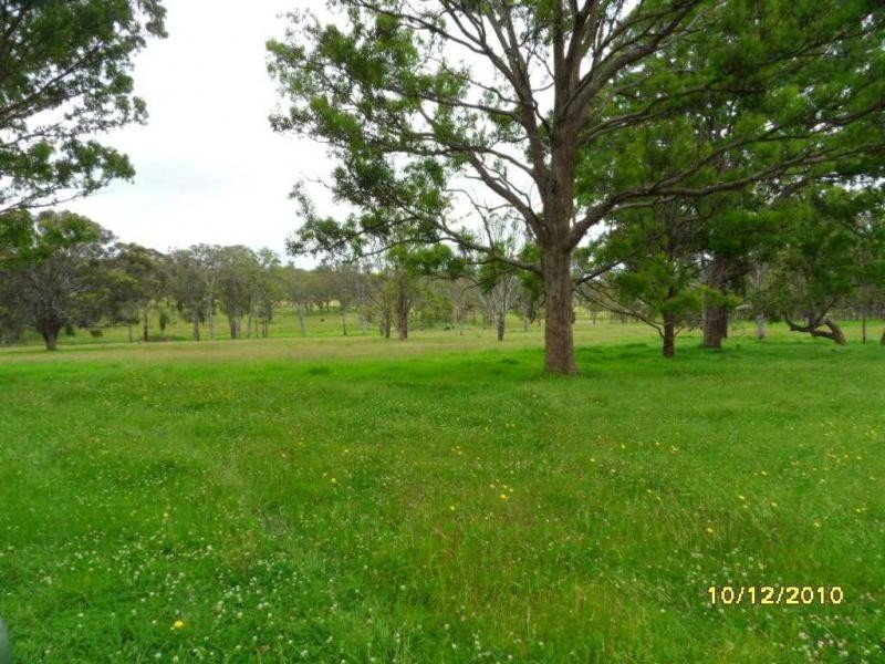 1 Tenterfield Street, Liston, Stanthorpe QLD 4380