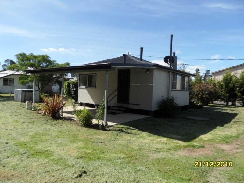 9 Ann Street, Stanthorpe QLD 4380