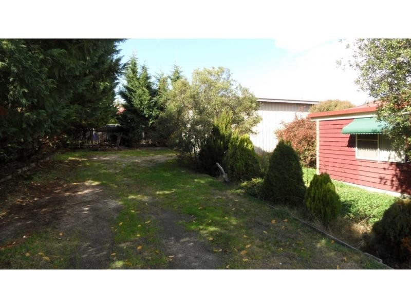 87 College Road, Stanthorpe QLD 4380