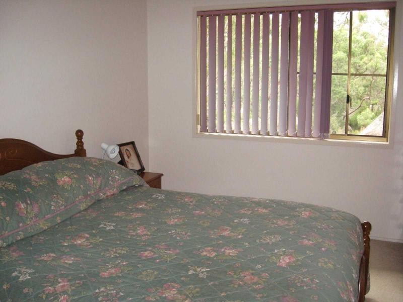 90 Caves Road, Stanthorpe QLD 4380