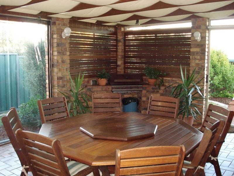 99 College Road, Stanthorpe QLD 4380