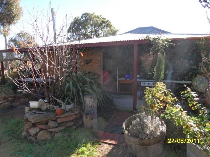 19 Beverley Road, Severnlea, Stanthorpe QLD 4380