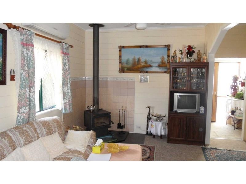 105 High Street, Stanthorpe QLD 4380