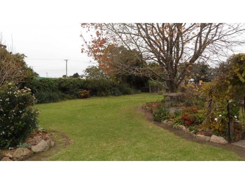 91 Granite Belt Drive, The Summit, Stanthorpe QLD 4380