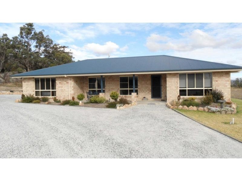 10 Sangricoli Court, Stanthorpe QLD 4380