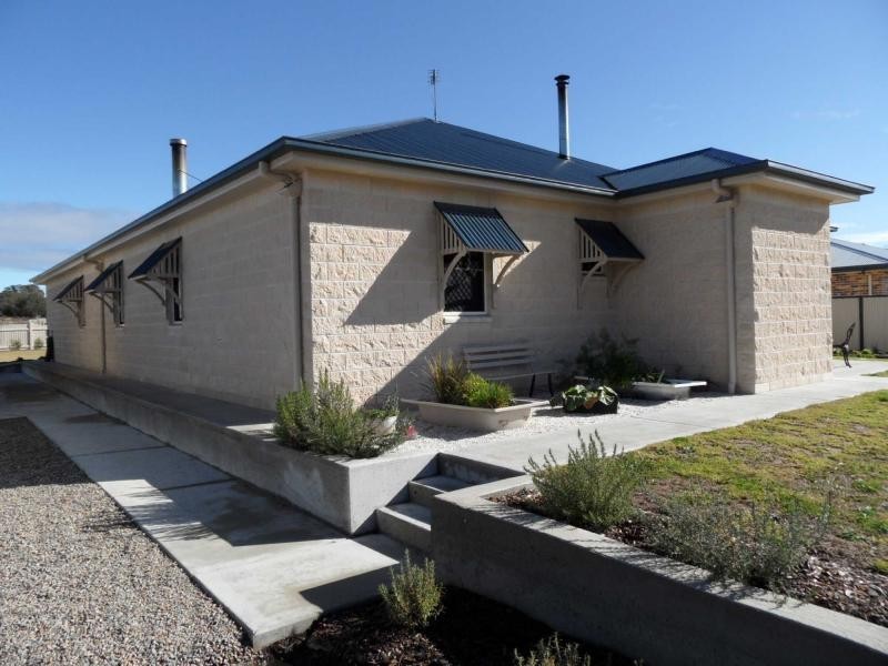 25 Bau Court, Applethorpe, Stanthorpe QLD 4380