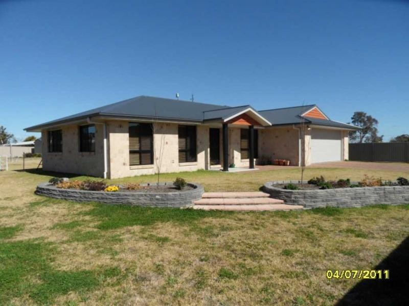 25A Harris Street, Stanthorpe QLD 4380