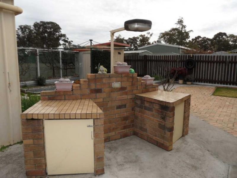 16 Recreation Crescent, Stanthorpe QLD 4380