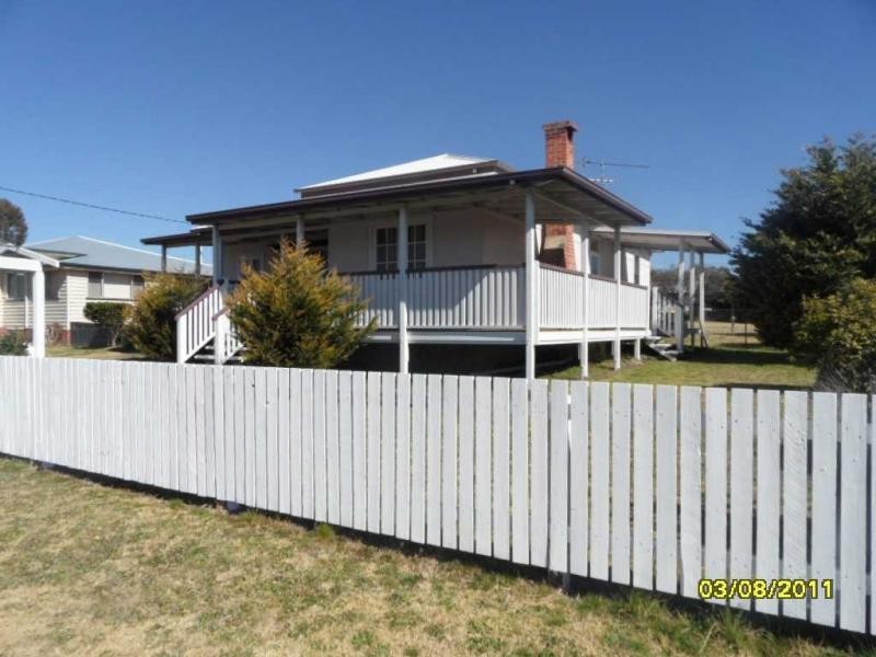 40 Symes Street, Stanthorpe QLD 4380