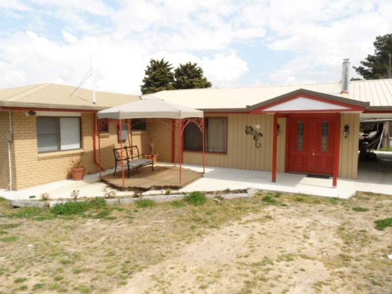 41 Caulley Lane, The Summit, Stanthorpe QLD 4380